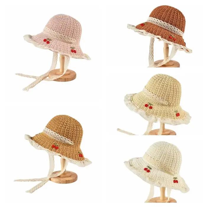 Chapeau de soleil pour femme en paille tressée