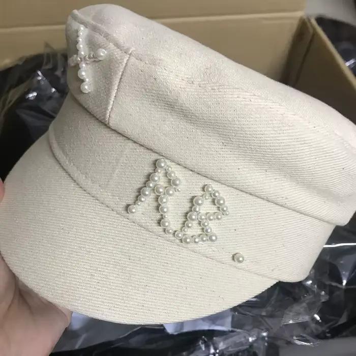 Casquettes de journal chics pour femmes