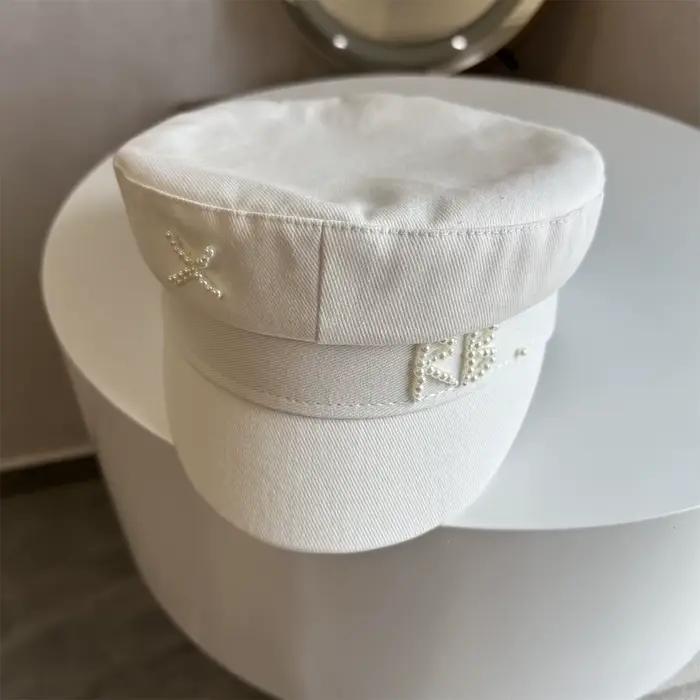 Casquette Baker Boy Monogrammée avec Perles