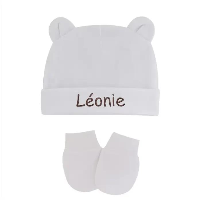 Bonnet Unisexe Personnalisé avec Nom de Bébé en Coton Biologique Chapeau Bibi avec Ores, Accessoire pour Bébé de 0 à 6 Mois Pour Toutes les Saisons