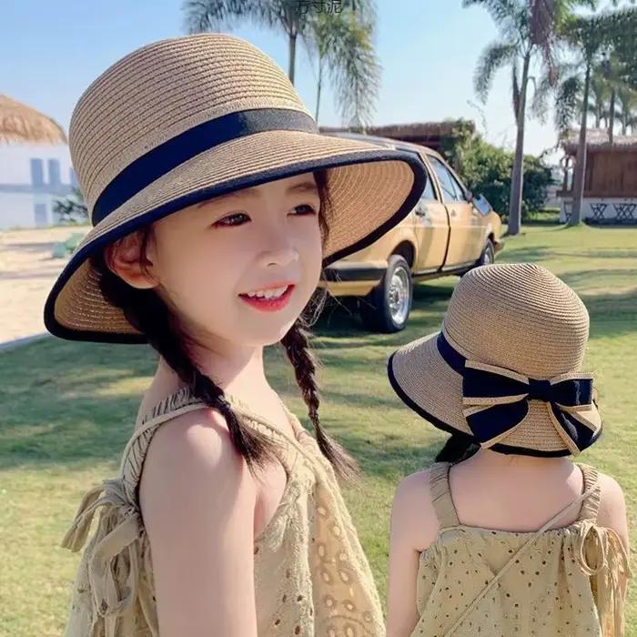 Chapeaux de paille avec nœud en ruban pour enfants