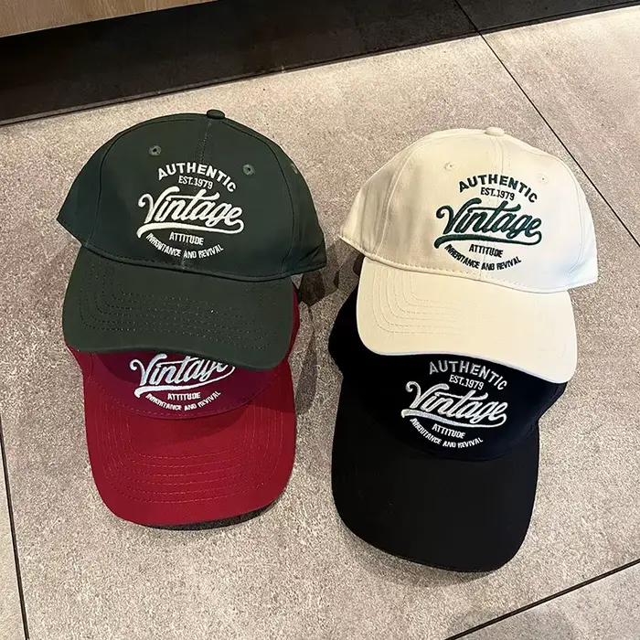 Chapeau de baseball avec lettres vintage pour femmes