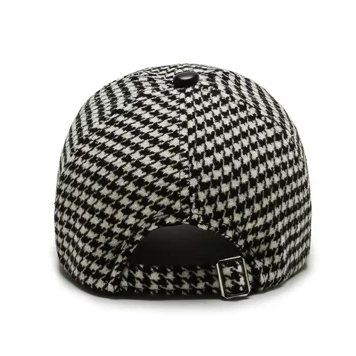 Casquette de baseball à carreaux pour femmes garde au chaud coupe-vent tendance sauvage hiver occasionnels