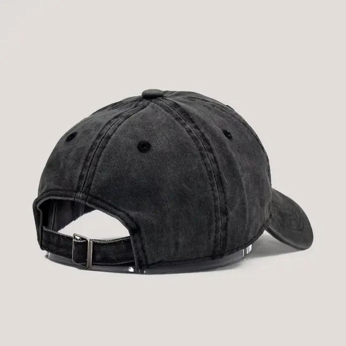 Casquette de baseball en coton lavé brodée avec un ange ailé