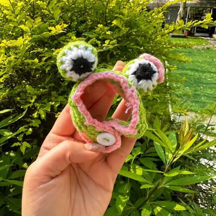 Chapeau de beurre mignon avec mini animal