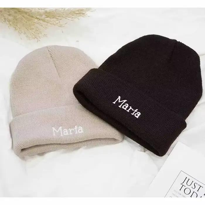 Bonnet brodé personnalisé