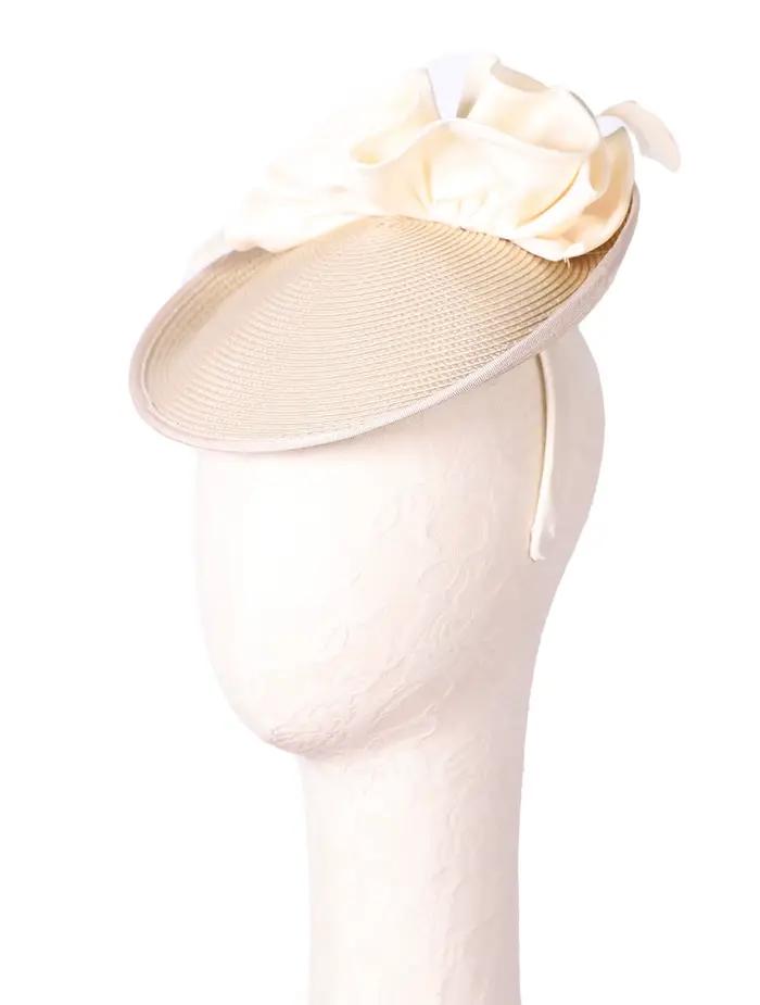 Casquette Derby FS élégante en paille Champagne avec plumes accessoire de luxe pour femmes occasions formelles cocktail thé fête style sport multifonction quatre saisons