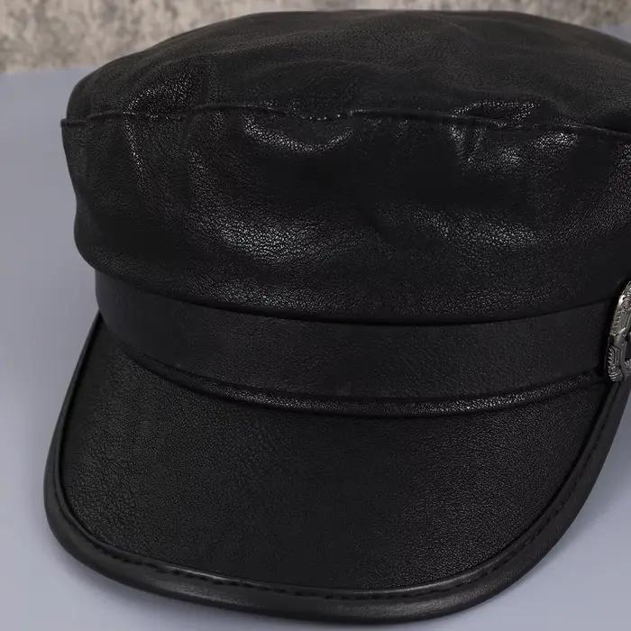 Chapeau marine décoré de flèche en cuir PU noir