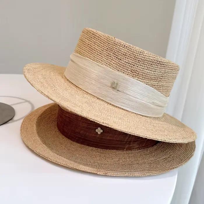 Chapeau de paille au crochet fait à la main en raphia de haute qualité
