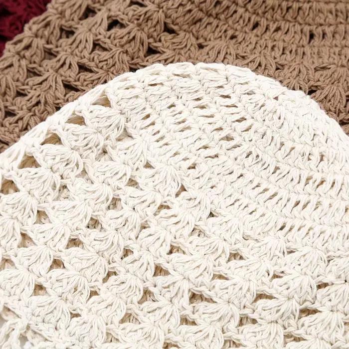 Chapeau tricoté au crochet femme polyvalent avec perles et glands style bohème pour plein air et occasions spéciales