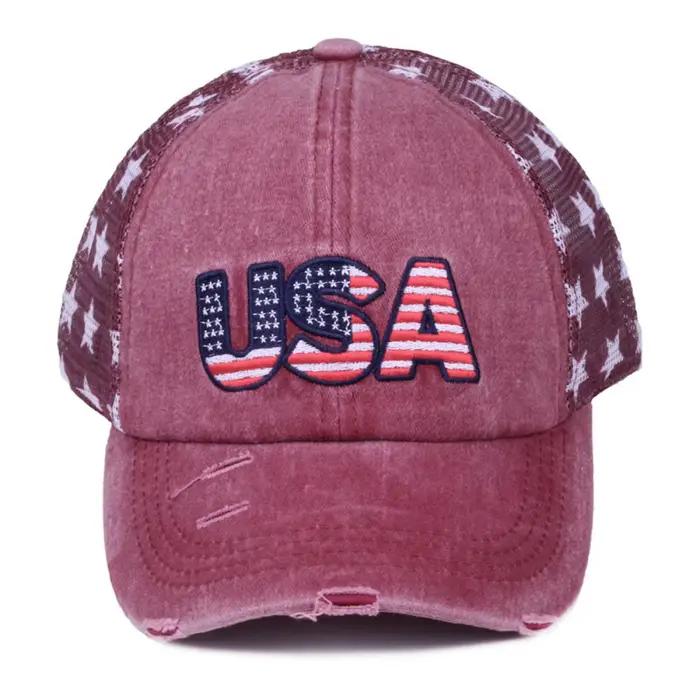 Casquette de baseball avec éléments de drapeau américain broderie en relief points d'étoiles et filet pour hommes et femmes style patriotique occasions spéciales