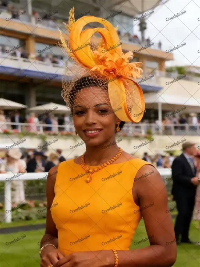 Chapeau fascinateur en maille jaune pour femmes