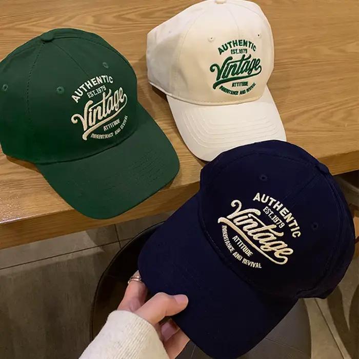 Casquette de baseball rétro brodée à l'anglaise style streetwear décontracté unisexe polyvalente pour homme et femme quatre saisons occasionnels sorties urbaines et sportives
