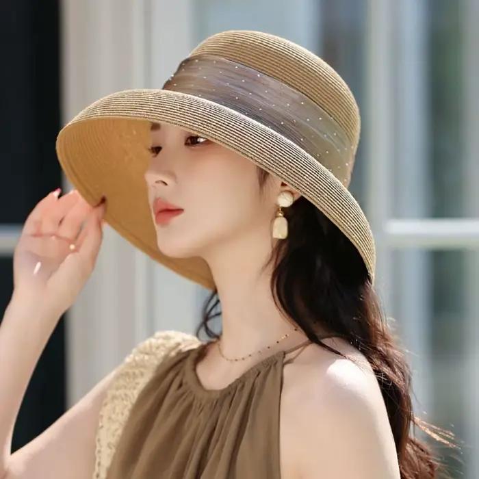 Chapeau de soleil élégant en paille de raphia style bohème à pois
