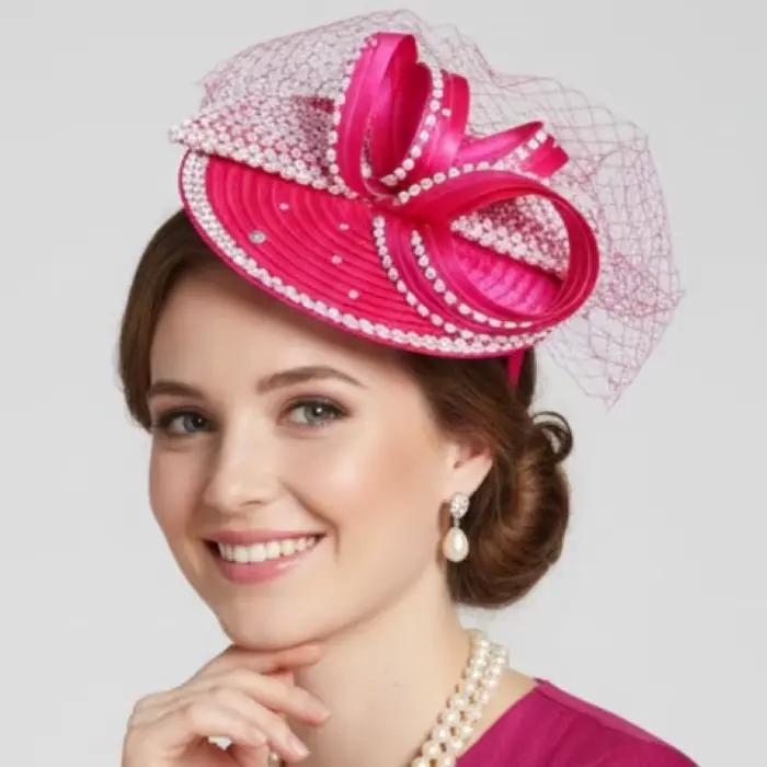 Chapeau fascinateur élégant pour femme avec voile en filet et perles