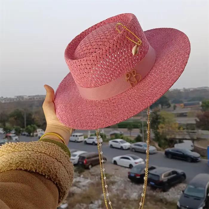Cerise poudre 2026 chapeau de paille chaîne de perles bricolage haut plat