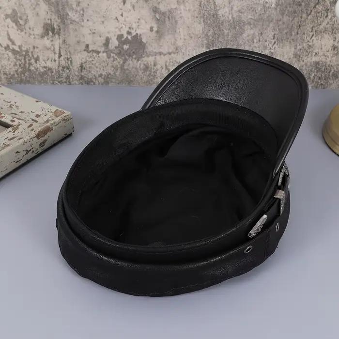 Chapeau marine décoré de flèche en cuir PU noir