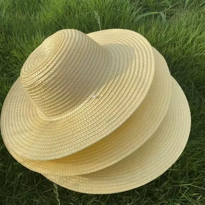 Chapeaux de paille simples d'été pour femmes et hommes