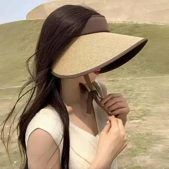Chapeau de soleil pliable en vinyle à dessus ouvert