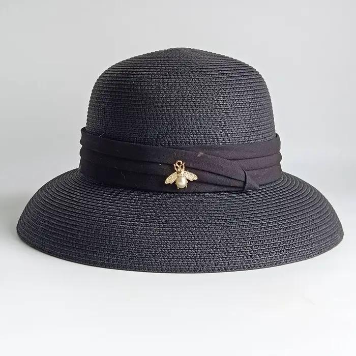 Chapeau de paille d'été élégant pour femmes pliable et résistant aux UV pour plage et voyages extérieurs style sport multifonctionnel occasions spéciales