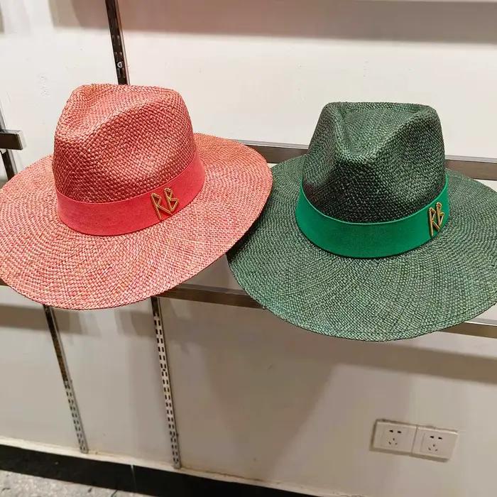 Chapeau de paille d'été 2025