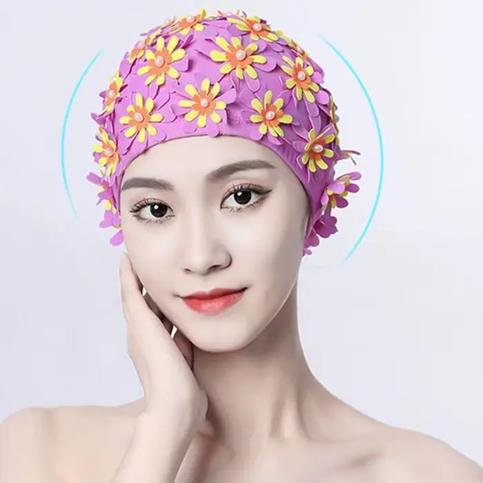 Bonnet de bain floral perlé à pétales
