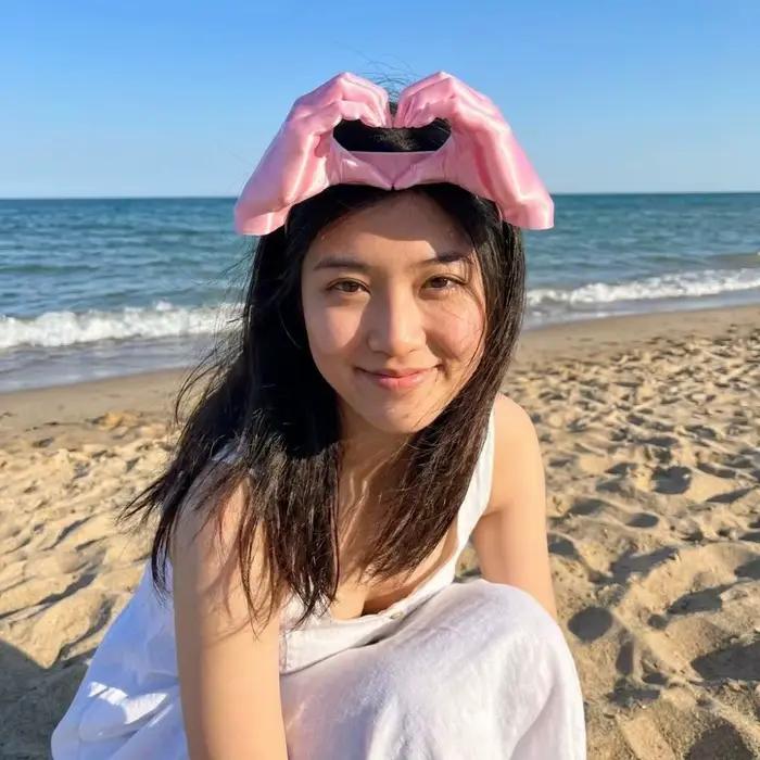Chapeau de soleil 3D imprimé avec motif de paume et de mains en forme de cœur