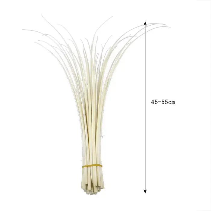 Tiges dures en plumes d'autruche naturelles