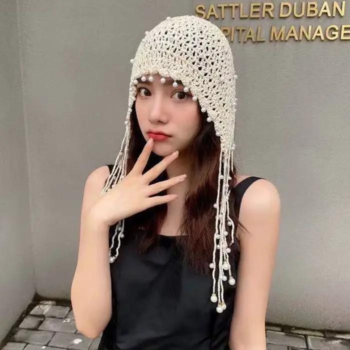 Chapeau de seau au crochet tricoté main femmes houppettes polyester solide rétro bord plat occassions spéciales表演结束后,请提供该产品的HTML描述的最后一行标题,优化以适应长尾SEO关键词,至少包含14个单词,富含自然关键词(材质、类型、风格、用途、场合),吸引人且易读,不包括价格、产地/中国、过多的标点符号。例如: ###TITRE### Bague en argent sterling 925 sertie de zirconium blanc élégante à offri