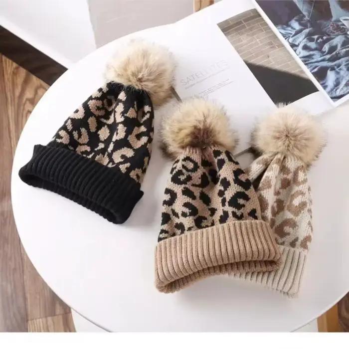 Chapeau bouclé à imprimé léopard pour femme protection solaire chaud laine optique extérieur mode tendance hiver automne occassions spéciales