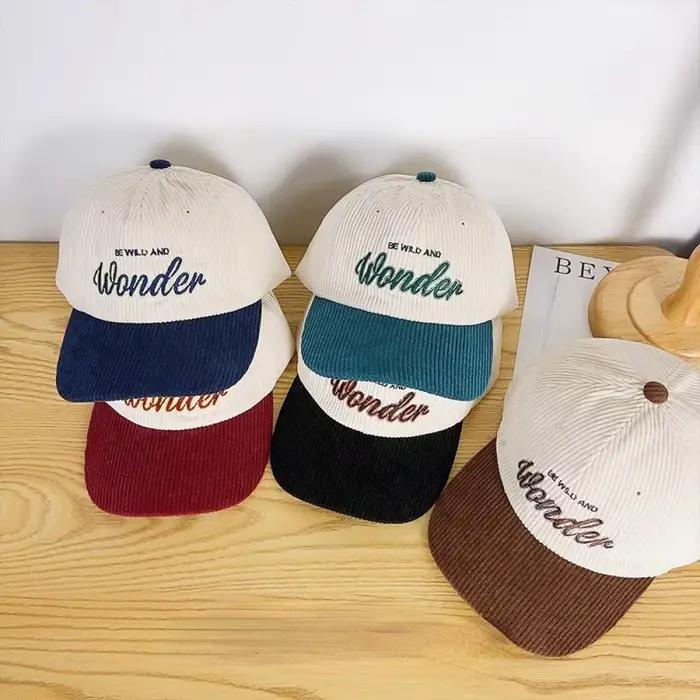 Casquette de baseball en velours côtelé brodé