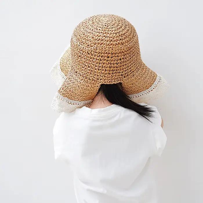 Chapeau de paille pour bébé