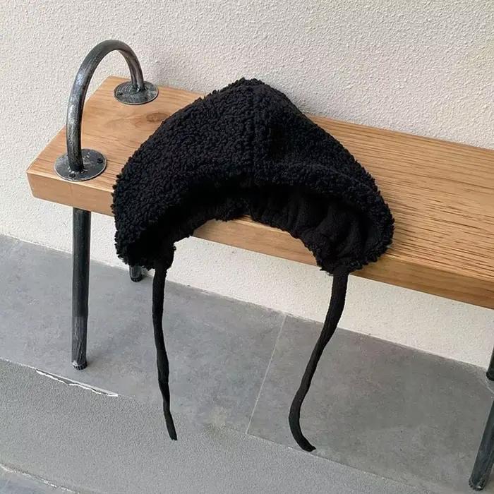 Chapeau en laine moelleux pour nouvel an