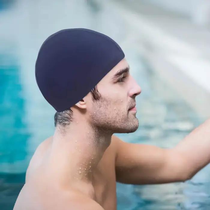 Bonnet de bain en silicone élastique avec protection des oreilles