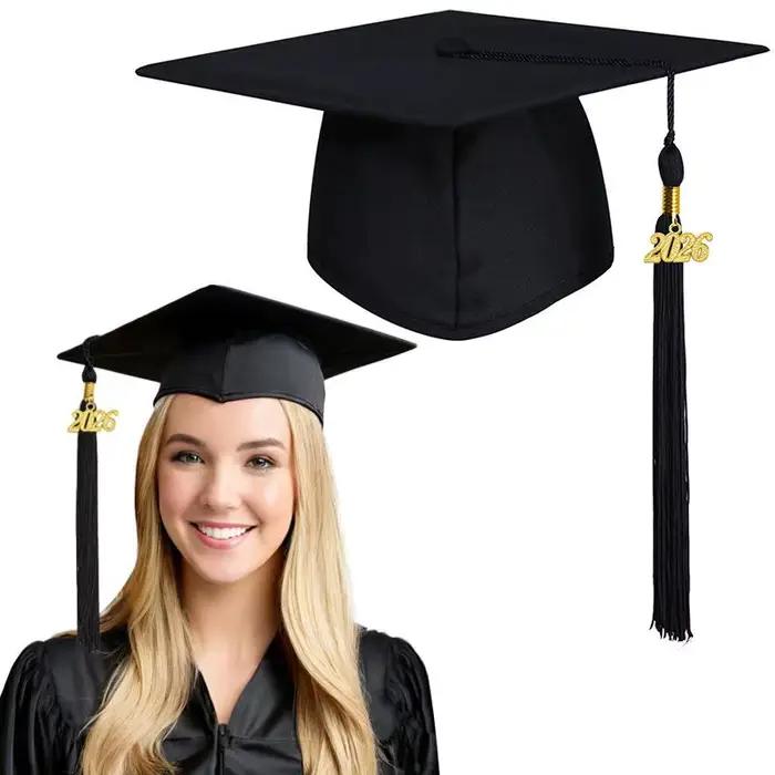 Chapeau de cérémonie de remise des diplômes 2026 avec pompon pour lycée et université unisexe pour habillage de cérémonie et célébration de diplôme