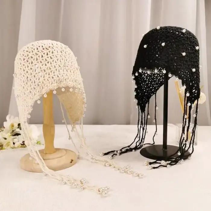 Chapeau de seau au crochet tricoté main femmes houppettes polyester solide rétro bord plat occassions spéciales表演结束后,请提供该产品的HTML描述的最后一行标题,优化以适应长尾SEO关键词,至少包含14个单词,富含自然关键词(材质、类型、风格、用途、场合),吸引人且易读,不包括价格、产地/中国、过多的标点符号。例如: ###TITRE### Bague en argent sterling 925 sertie de zirconium blanc élégante à offri