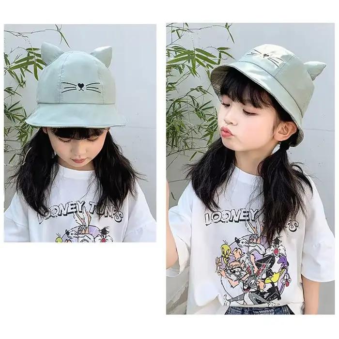 Chapeau mignon pour bébé avec motif de chat