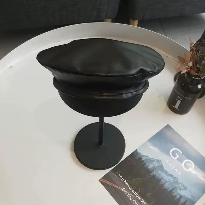 Béret en cuir PU pour femme