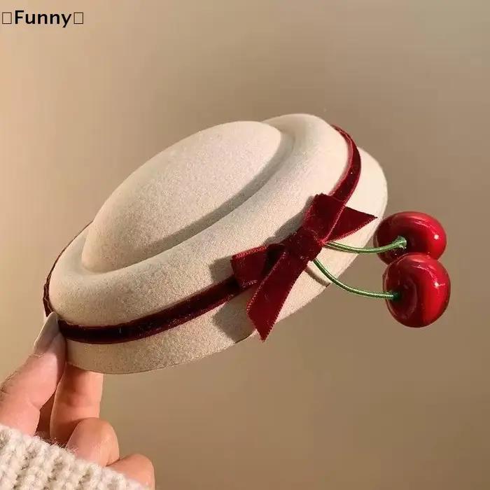 MaveraFunny Boutonnière Cerise Beanie Chapeau Béret En Velours