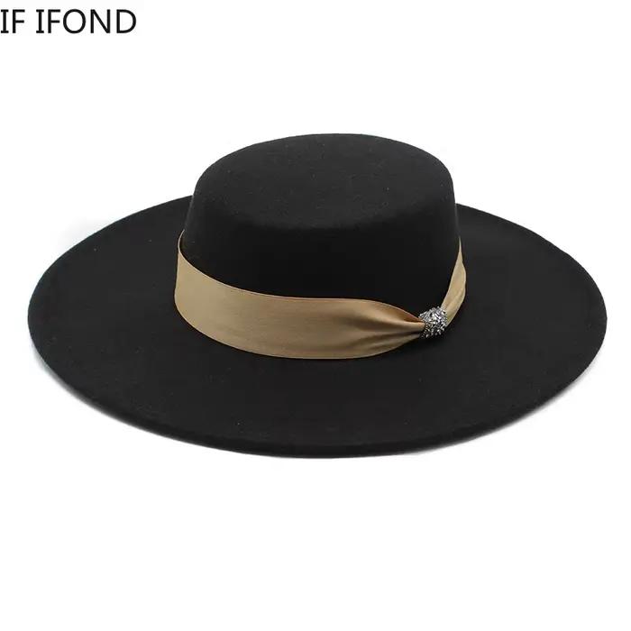 Chapeau Fedoras en Satin Feutré Blanc pour Femme