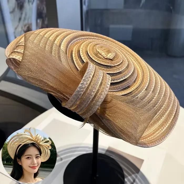 Élégant chapeau en maille tressée rétro polyvalent haut de gamme pour femme