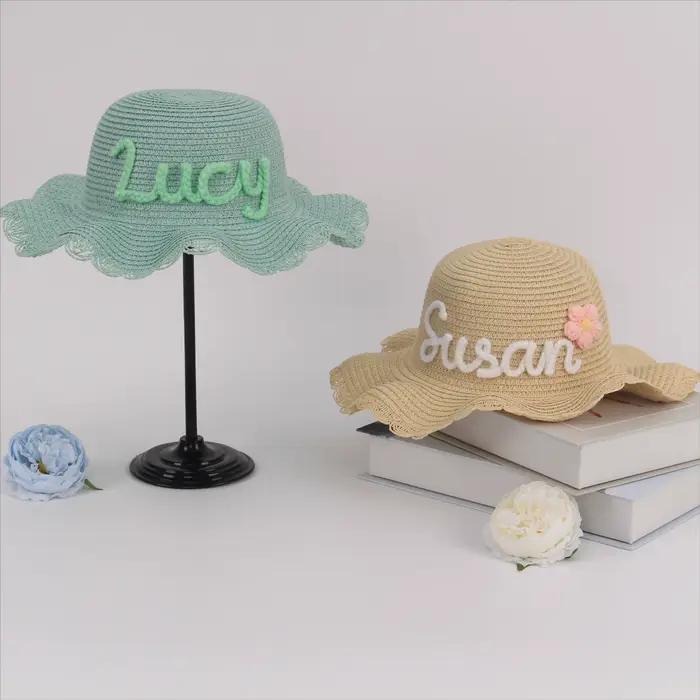 Chapeau de soleil brodé à la main personnalisé