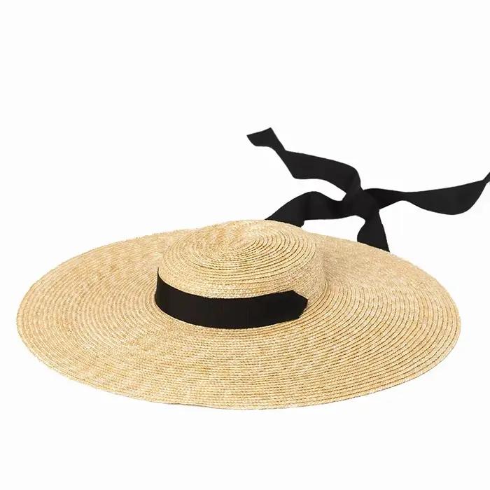 Chapeau d'été en paille à bord de 15cm avec ruban blanc