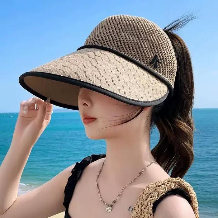 Chapeau de soleil à large bord en paille pour femme protection UV léger compagnon de voyage plage et sports occassions spéciales été printemps automne hiver