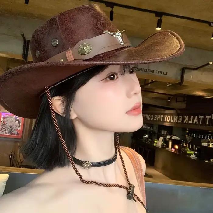 1 chapeau de jazz, son design texturé unique